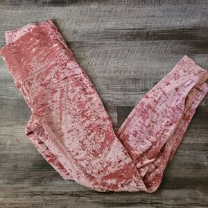 Lululemon Wunder Lounge High Rise Tight Size 6 Color Soft Cranberry